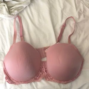 Ladies Victorias Secret bra, pink, 40DDD